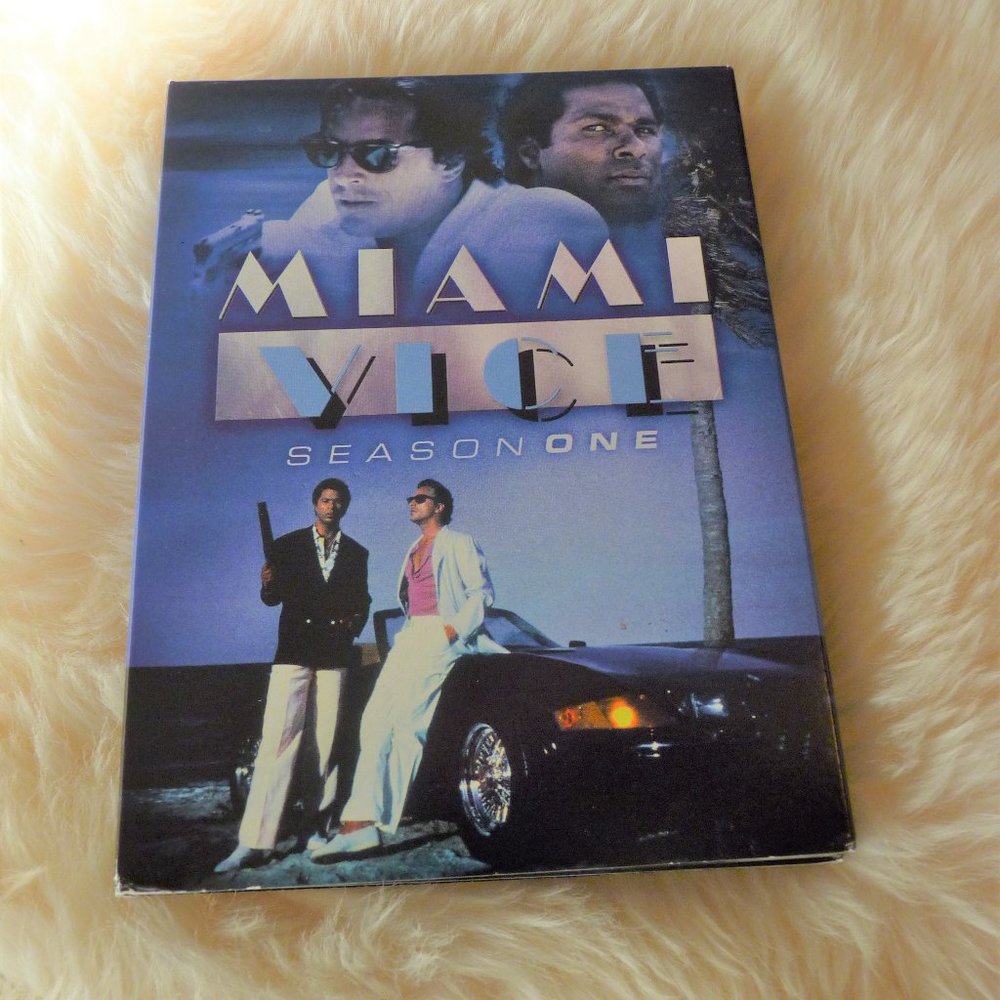 Miami Vice Season One DVD